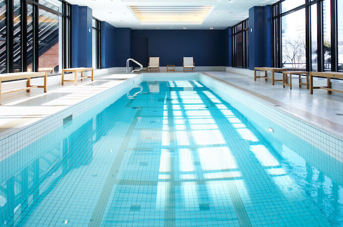 Piscine-Hotel-Intercontinental-Montreal