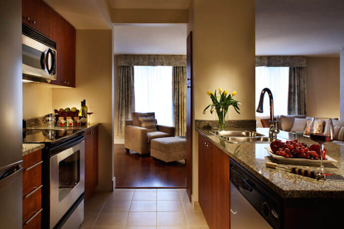 cuisine-embassy-suites-