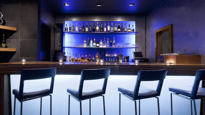 hotel-w-montreal-bar